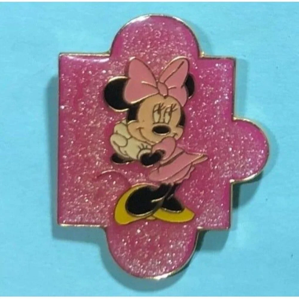 Pink Sparkle Minnie Mouse- Disney Enamel Pin
